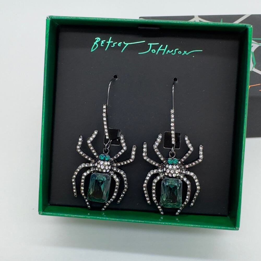 Betsey Johnson Rich Witch Green Stone Spider Shepard Hook Earrings NEW